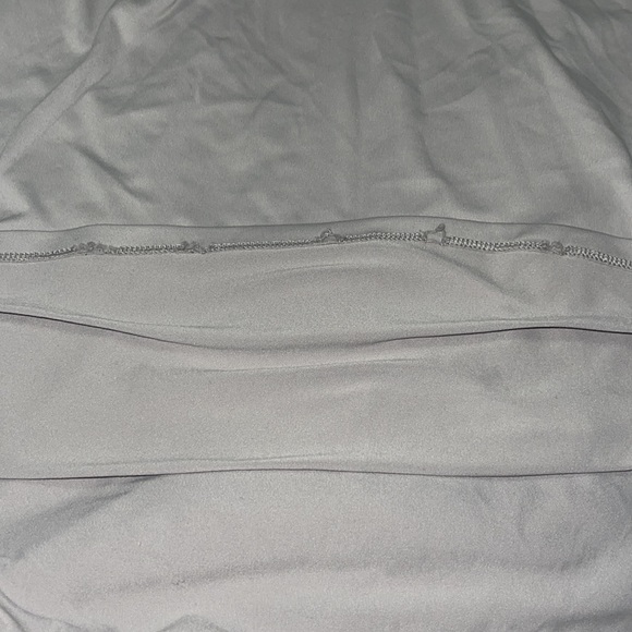 2 PINK tanks - Picture 8 of 8